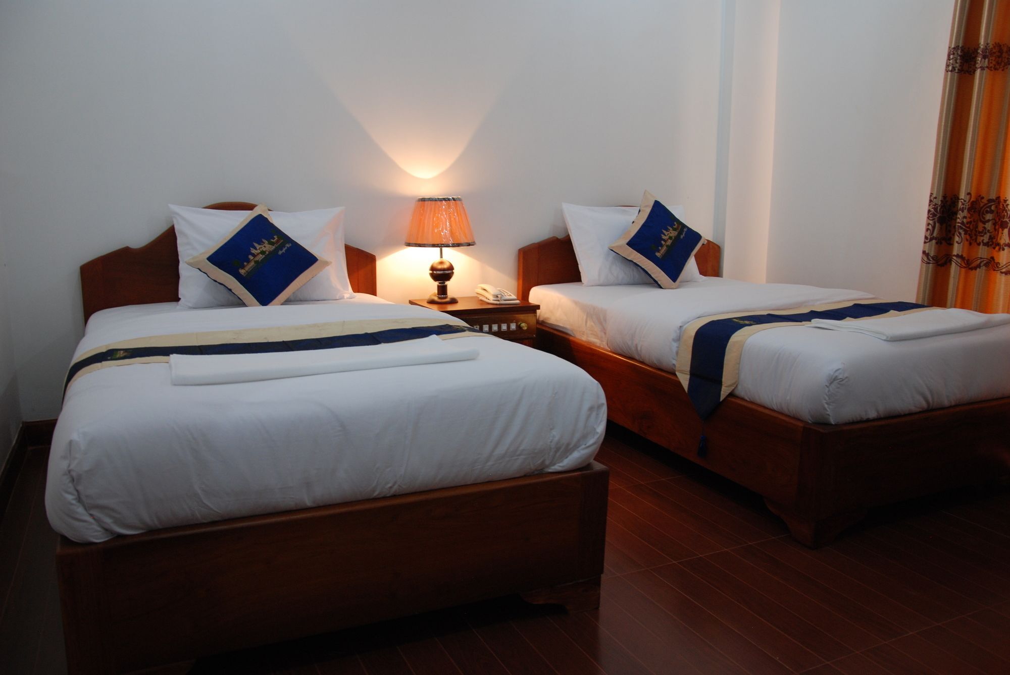 Emerald Bb Battambang Hotel Εξωτερικό φωτογραφία