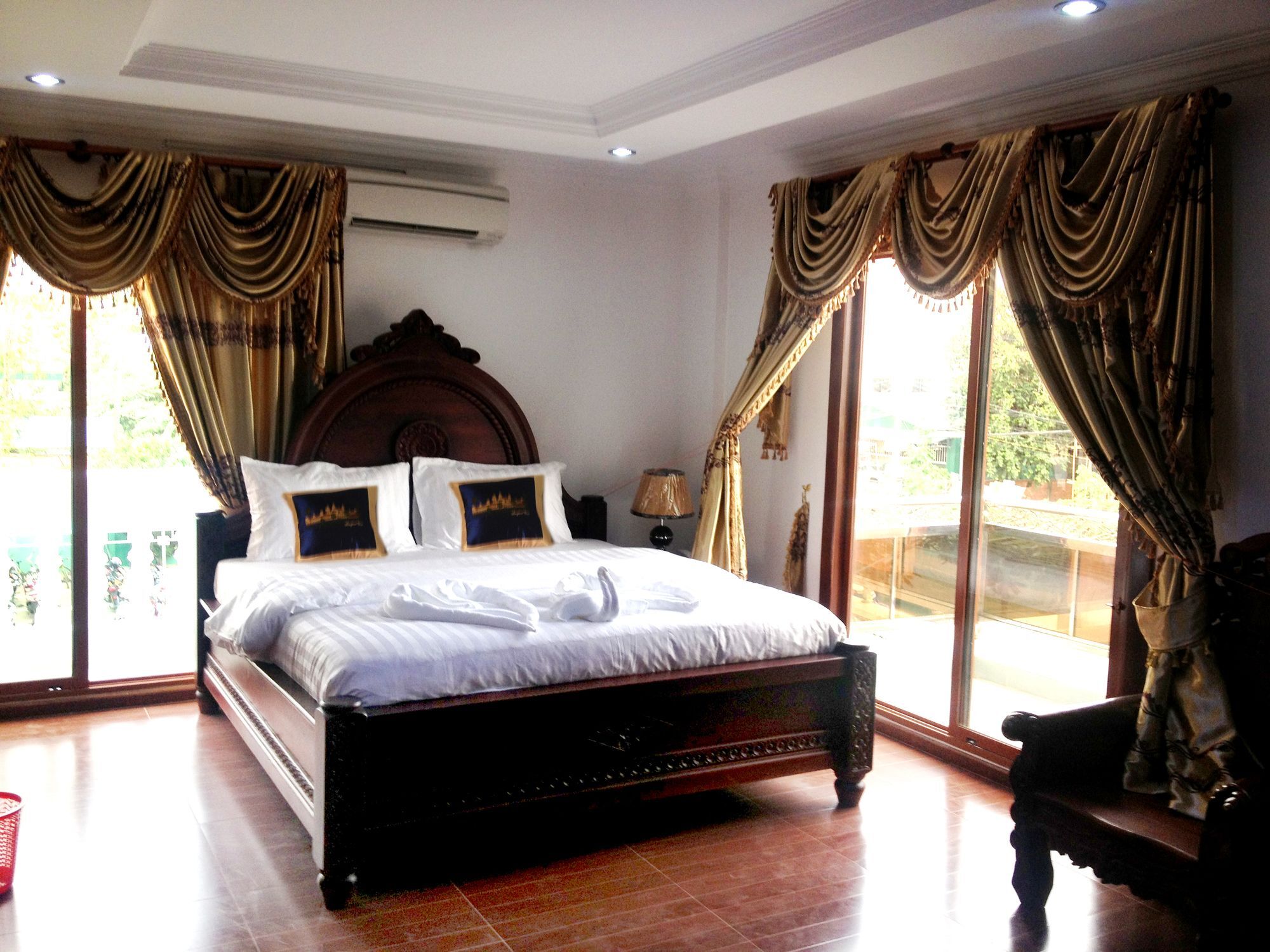 Emerald Bb Battambang Hotel Εξωτερικό φωτογραφία